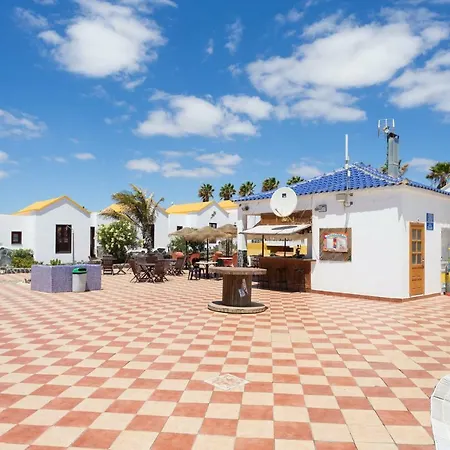 Letizia Bungalow With Pool View Lejlighed